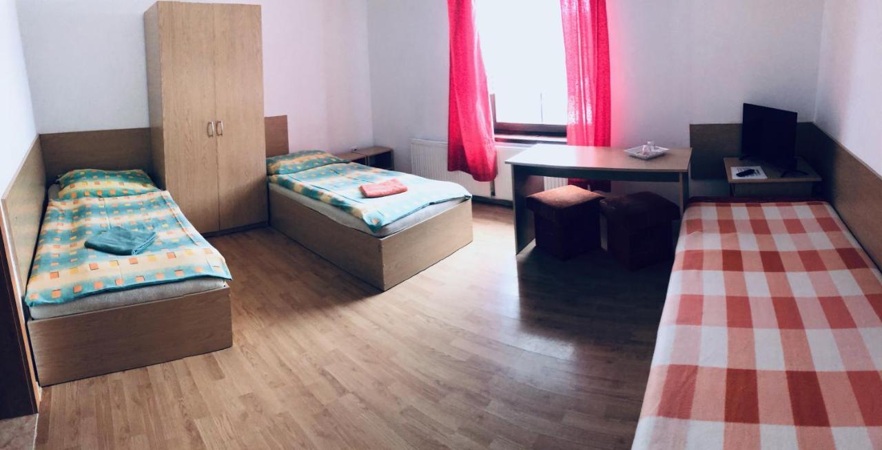 Penzion Pramen Liptovske Sliace Buitenkant foto