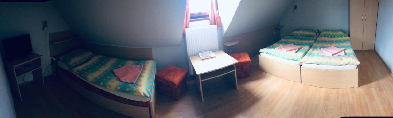 Penzion Pramen Liptovske Sliace Buitenkant foto