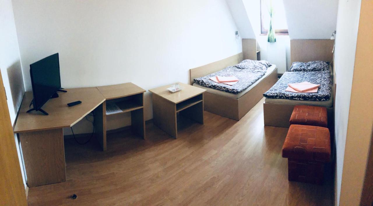Penzion Pramen Liptovske Sliace Buitenkant foto