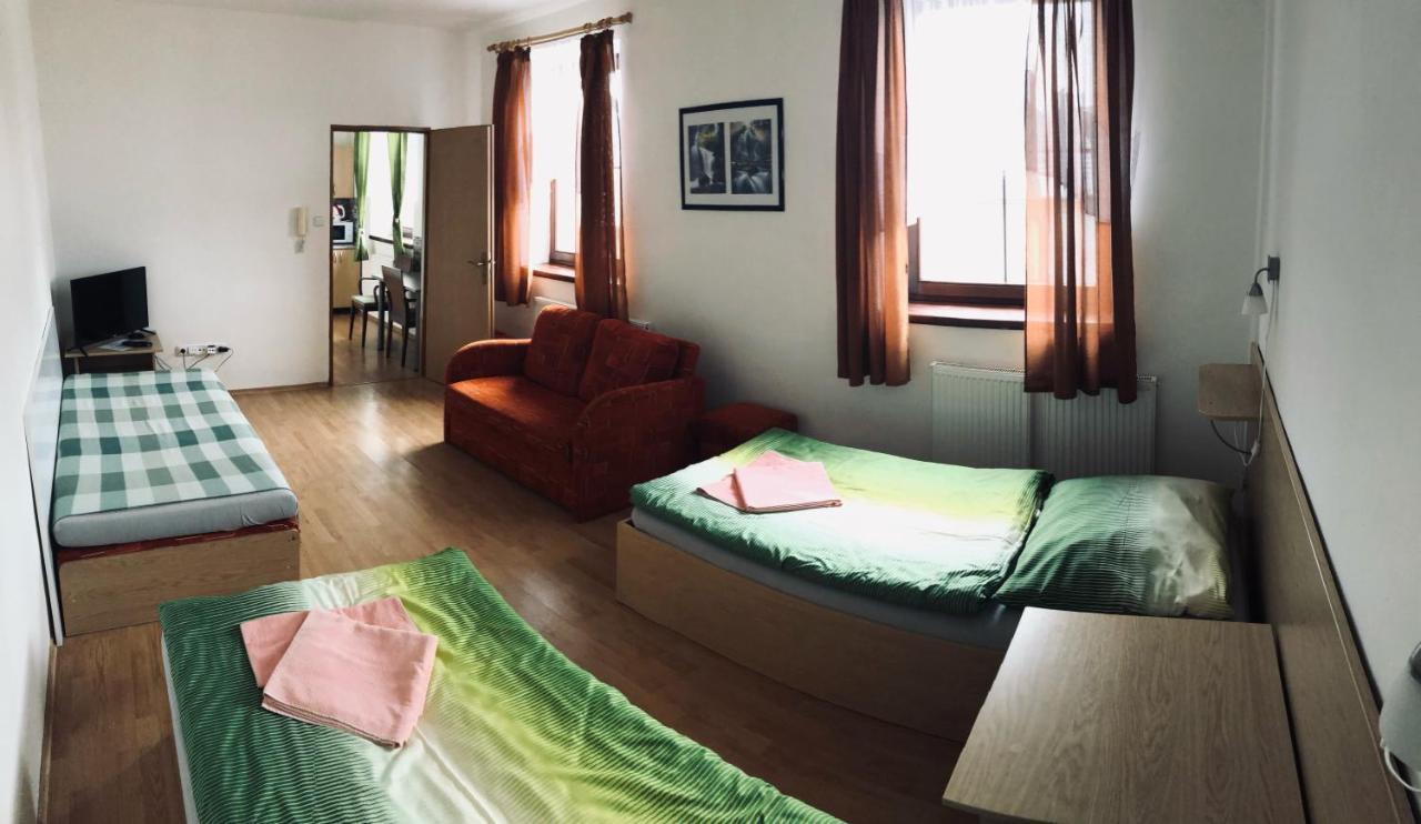 Penzion Pramen Liptovske Sliace Buitenkant foto